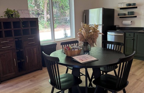 Jasper Cabin | Holt House - Tranquil cabin close to hiking trails and the Buffalo River