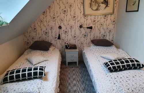 Dronninglund Bed & Breakfast | Holtegaard Bed & Breakfast