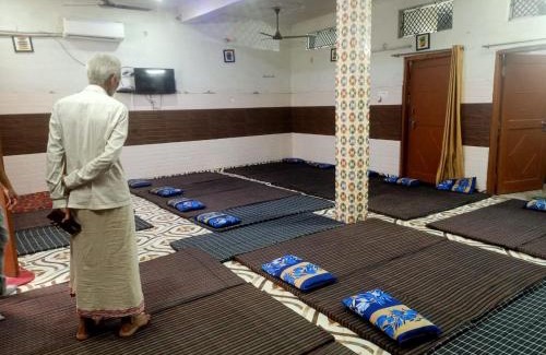 Haraiya House | Holy Darshan