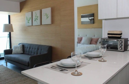 Historical District Apartment | HOM | Acogedor Departamento 1D1B y Vista al Mar PNM