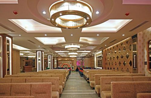 Gorakhpur Hotel | Homansh Krishna Palace