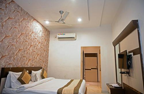 Gorakhpur Hotel | Homansh Krishna Palace