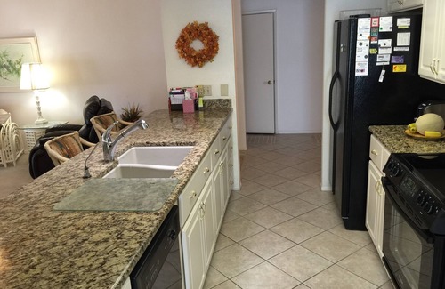 Fountain of the Sun House | Home 2,000sq' Gated, Guarded Community