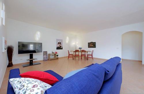 Lake Bracciano Apartment | Home and Garden Le Rondini