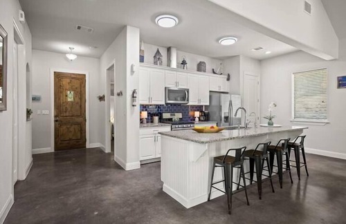 Highland Lake Estates House | Home at Lake Travis w/Hot Tub by Barclé Group