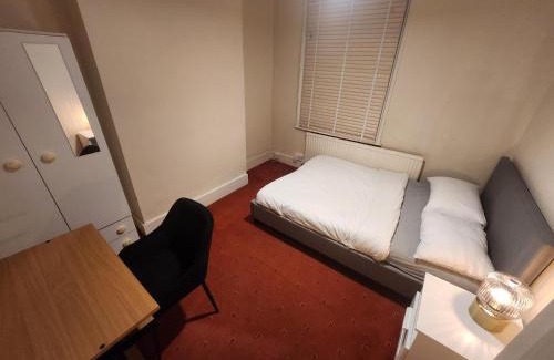 Thornton Heath House | Home away from Home