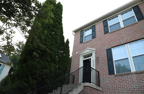 Owings Mills House | Home away from home