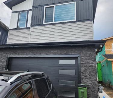 Northeast Edmonton Apartment | Home Away from Home 2 bedrooms