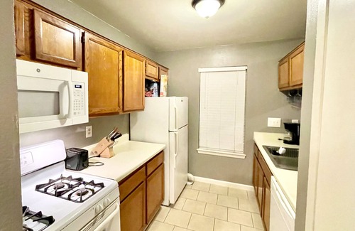 Village At Walnut Creek House | Home Away From Home 2 Bedroom 2 Bath Pet Stays for Free !