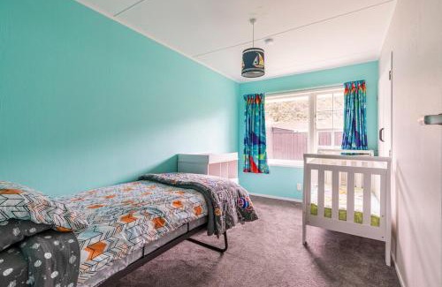 Upper Hutt House | Home away from home 4 bedroom 2 bathrooms