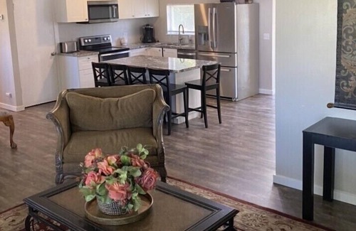 Millcreek House | Home Away from Home 45 min to ski