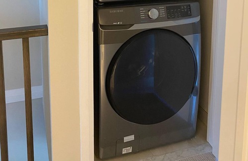 Hamilton House | Home Away from Home: Brand New 3-Bedroom Townhouse