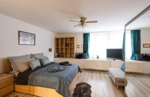 Csarnok negyed Apartment | Home away from home @Budapest center