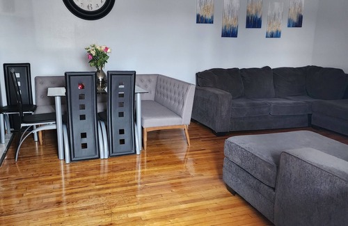 Queens House | Home away from Home by JFK