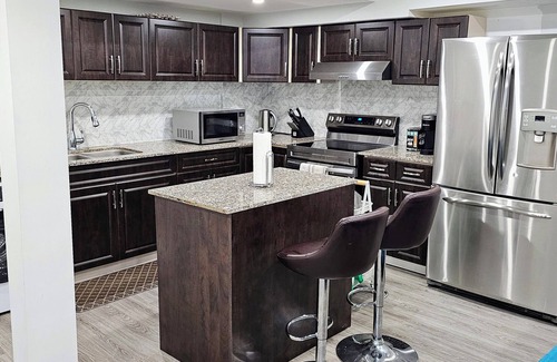 Halton Regional Municipality Apartment | Home Away from Home