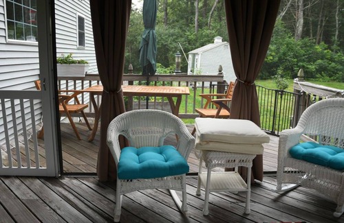 Westbrook House | Home away from home in suburb of Portland