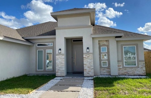 Olmito House | Home Away From Home