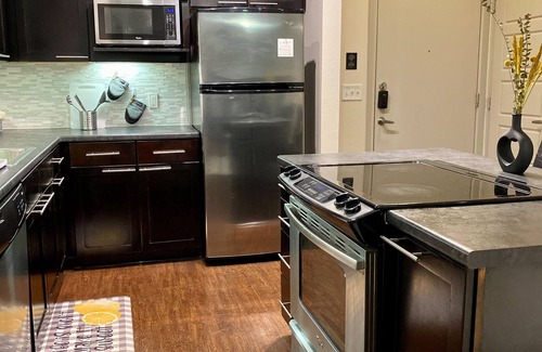 Oak Cliff Apartment | Home Away from Home