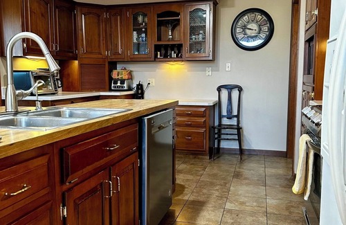 Saint Marys  Allen County House | Home Away From Home!