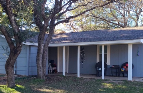 Georgetown House | Home away from Home - Pet friendly!