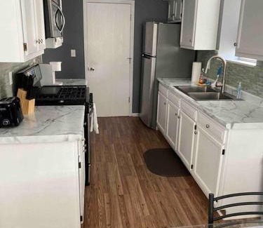 Ottawa Apartment | Home Away From Home