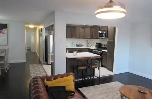 Queens Apartment | Home Away From Home