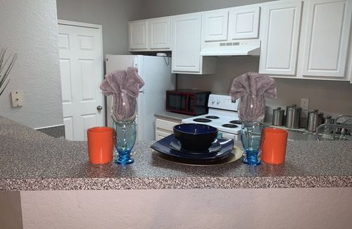 Stockbridge Apartment | Home Away From Home