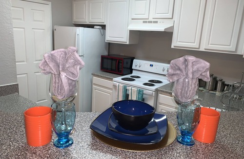 Stockbridge Apartment | Home Away From Home