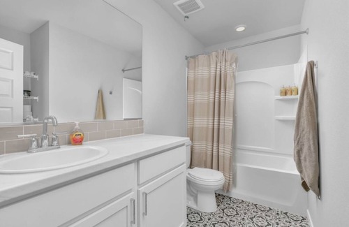 Wiggins House | Home Away From Home