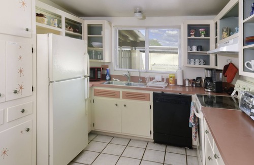 Tucson House | Home+Breakfast Food+Hot Tub+KOI Pond+gr8 4 BIG Groups