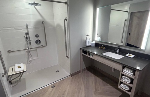 Walkerton Hotel | @HOME by Best Western Walkerton