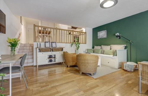 Wiesbaden Apartment | Home by Doni I Zentral I Haustiere erlaubt I Balkon I 4 PAX