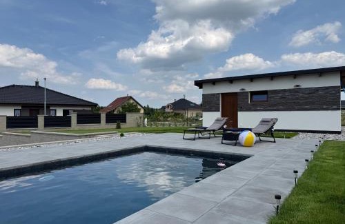 Mukarov House | Home by the Pool & Garden