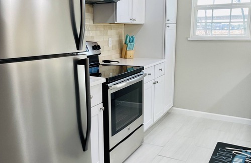 West San Antonio House | Home close to Lackland AFB/Sea World/Six Flags Fiesta/Shopping