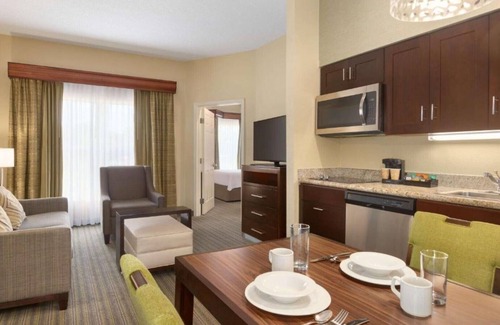 Feather Sound House | Home comforts near Clearwater Beach