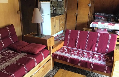 Autrans-Meaudre-en-Vercors Ski Chalet | Homerez - Chalet in Autrans-Méaudre