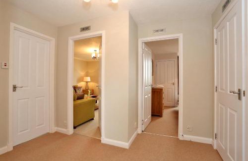 Aberdeen West End Apartment | Home from Home Aberdeen - Claremont
