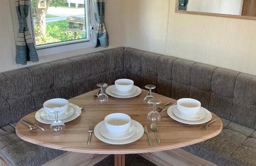 Grimsby House | Home from Home Caravan Hire, Haven’s Thorpe Park, Cleethorpes