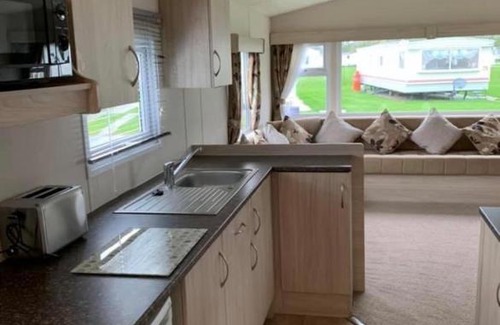 Grimsby House | Home from Home Caravan Hire, Haven’s Thorpe Park, Cleethorpes