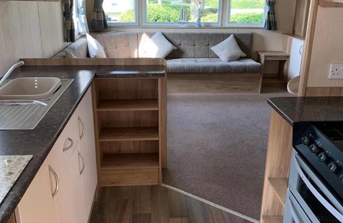 Grimsby House | Home from Home Caravan Hire, Haven’s Thorpe Park, Cleethorpes