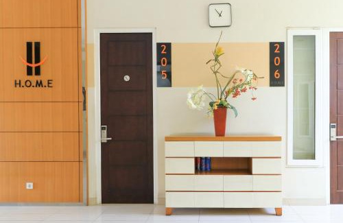 Surabaya House | HOME Guesthouse