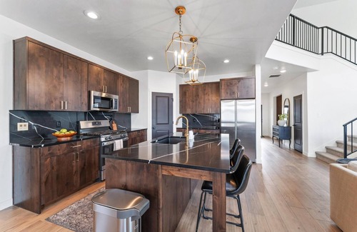 American Fork House | Home in American Fork - Lakeshore