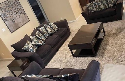 Mission House | Home in Mission great location! Safe and quiet neighborhood. Tvs in every room.