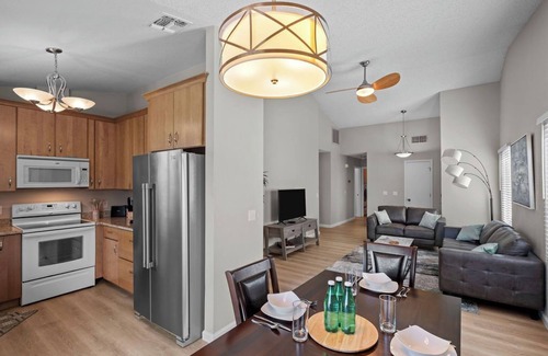 Casas Adobes House | Home in North Tucson. Appealing 2 bed, 2 bath, 2 car garage single family home.
