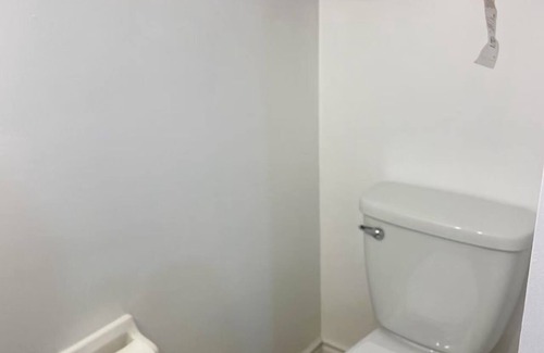 Willowdale Bed & Breakfast | Home in North York | Private Kitchen Bath