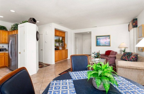 Surprise House | HOME IN THE GRAND! WALKING DISTANCE TO AMENITIES!