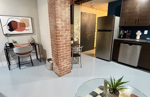 Old Town Apartment | Home in the Heart of Huntsville