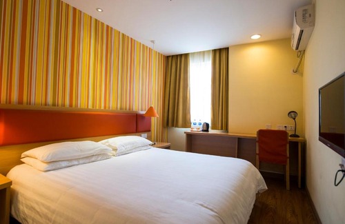 Pudong Hotel | Home Inn Shanghai Pudong Chuansha Mianjing Road