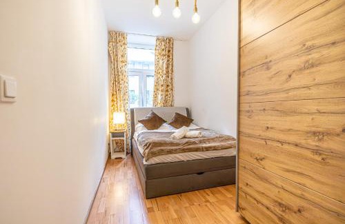 Penzing Apartment | Home Like 2BR Apt Near Wien Penzing