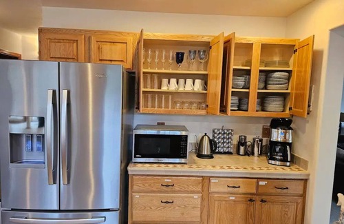 Bellingham House | Home mins to DT/Biking/Lakes/No Cleaning fee/EVSE